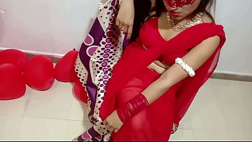 Pengantin Baru India Pake Sari Merah, Ngerayain Valentine Sama Suami Desi – Bokep Hindi Full Hot Abis