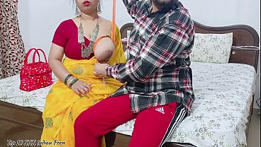 Penjahit Ngewe Cewek India Seksi Di Tokonya. Video Hindi.