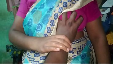 Ibu Rumah Tangga India Priyanka, Siap Melayani Suami Dengan Nafsu Liar Di Rumah.