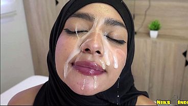 Janda Muda Berjilbab Digebukin Sampe Crot Di Dalem