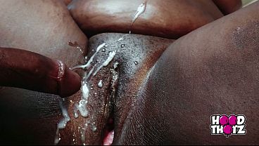 Dua Kontol Besar Ngentot Pantat Gede Montok Ibu Tiri Afrika Mereka