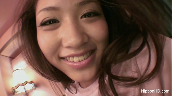 Ngentotin Jepang Dari Sudut Pandang Cewek Abg, Bibir Basah Nempel Di Batang.