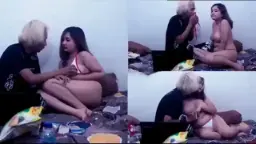 Youtuber Cewek Toge Podcast Ketiban Rezeki Nungging Minta Digenjot