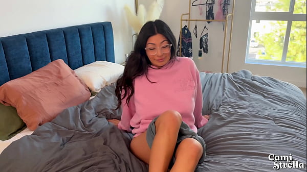 Kamu Pake Boxerku?! Tete Gede Step Sis Muncratin Kontolku – Cami Strella X Lev Lieben