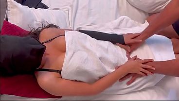 Desi Indian Bhabhi Memek Sempit Digenjot Keras Sama Devar, Suara Crot Babi Hot Viral Video Bokep India