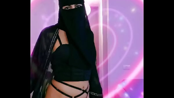 Muka Lo Ditutup Kain Item, Tapi Badan Lo Bikin Ane Makin Panas, Nih #niqab #arab #hijab #erotis