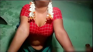 Guru India Yang Seksi, Memancarkan Erotisme Liar, Bikin Pengen Comshot.