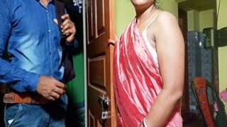 Busty Slut Fucks The Salesman In An Aunty Sex Video