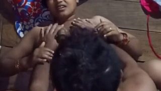 Istri Desa Goyang Seksi Digebukin Suami Sampe Meraung