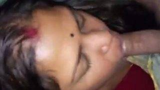 Istri Selingkuh Hisap Kontol Bapak Mertua