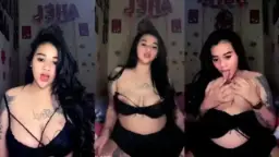 Nouna Toge Cewek Seksi Bertato, Siap Bikin Pascol Makin Tegang.