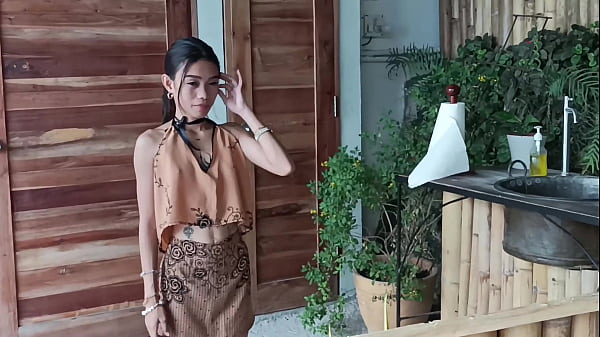 Aku Ngentotin Cewek Asia Bertato Pacar Kakak Tiri Setiap Hari