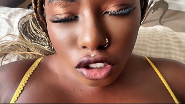Xeinna Rose Pov: Si Hitam Mulus Ngentot Kontol Putih Besar Kakak Tiri