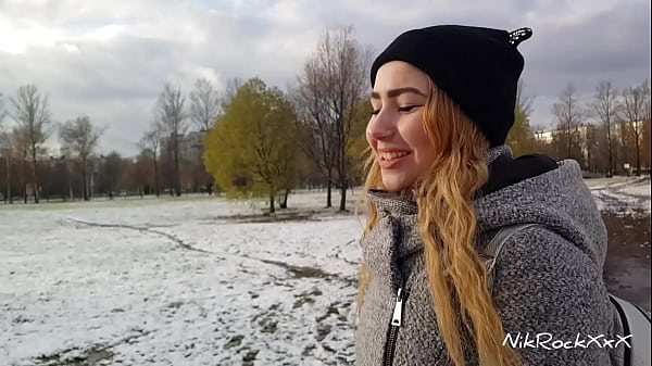 Bella Mur Digebukin Demi Duit! Pickup Ala Rusia Yang Bikin Nafsu.